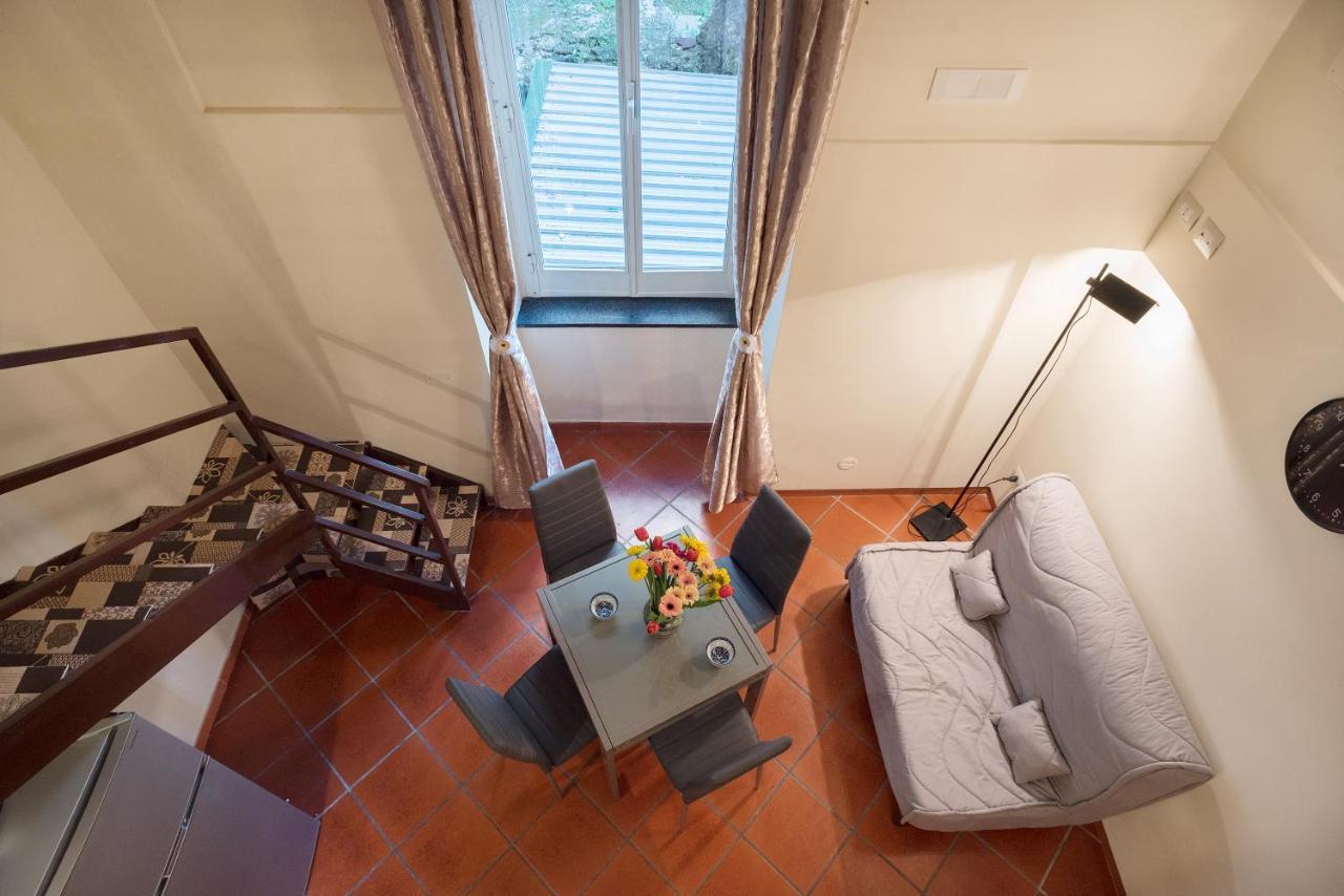 Napoli Centro, A Windows On The Monuments Apartment Exterior foto